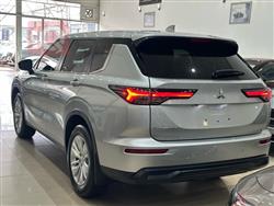 ميتسوبيشي اوتلاندر